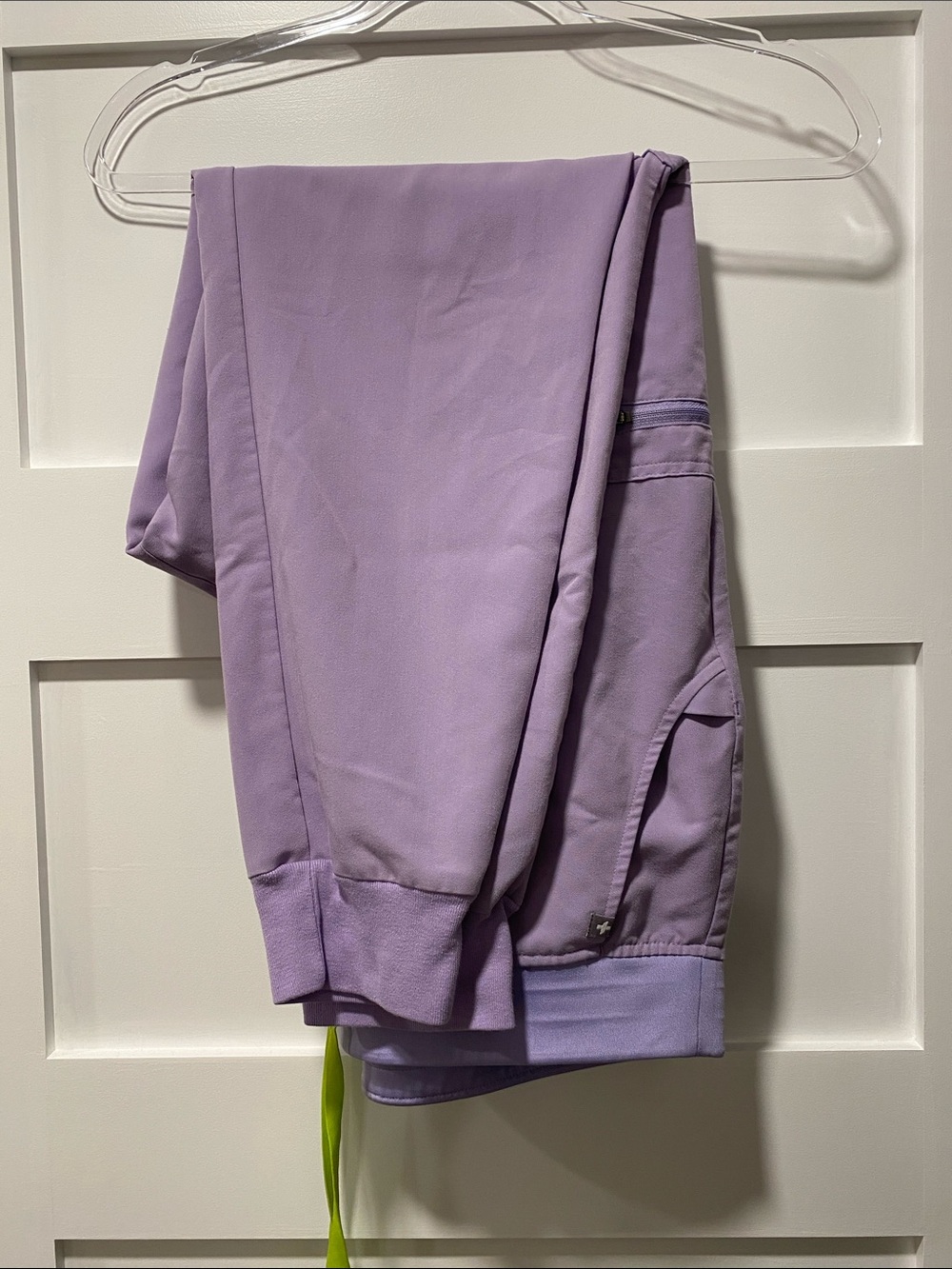 Figs Lavender Dew Women's jogger scrubs - Picture 2 of 4